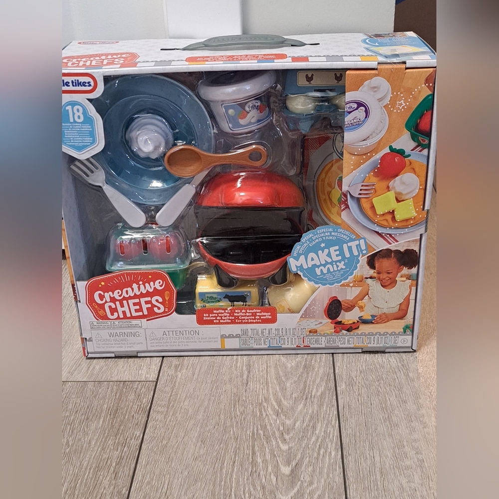 Brand New Little Tikes Creative Chefs Waffle Kit Playset - Multicolor